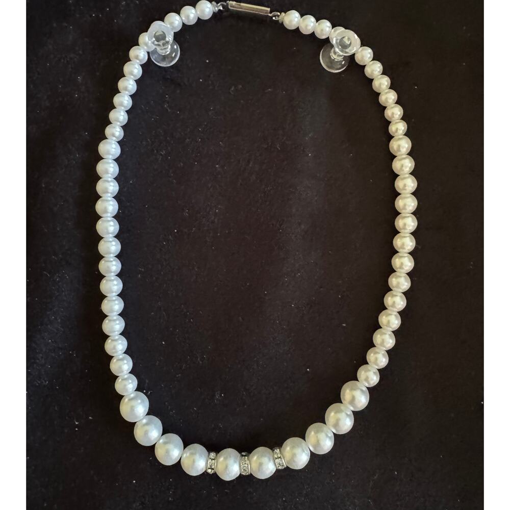 New White Faux Pearl Necklace Rhinestone Spacers Graduated 14” N234